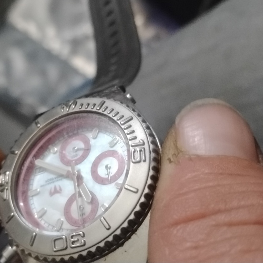 TechnoMarine Chronograph Divers Silver and Pink Watch - Picture 7 of 8